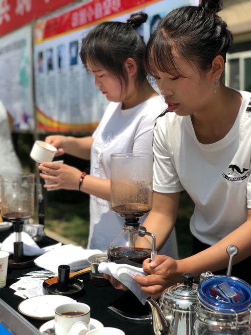 西安职业技术学院经济管理学院餐饮管理专业欢迎你
